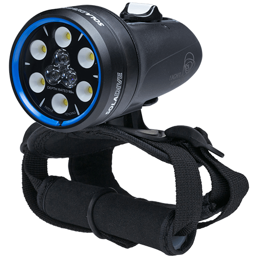 light and motion sola 800 dive light with soft goodman handle, 6 round led bulbs plus middle led with sliding on off switch 3 brightness settings
