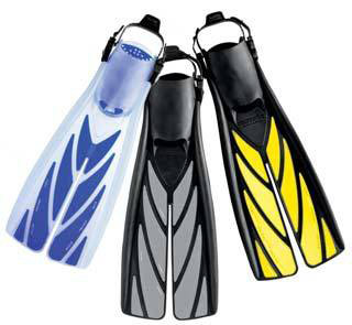 atomic aquatics split fins have a cut up the middle of the blade which they profess improves efficiency and reduces exertion. Available in a range of colours with choice of rubber strap and quick release buckle or spring heel strap
